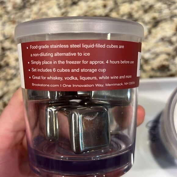 Brookstone metal n’ice cubes for drinks 6 cubes per container stainless steel - Picture 3 of 6
